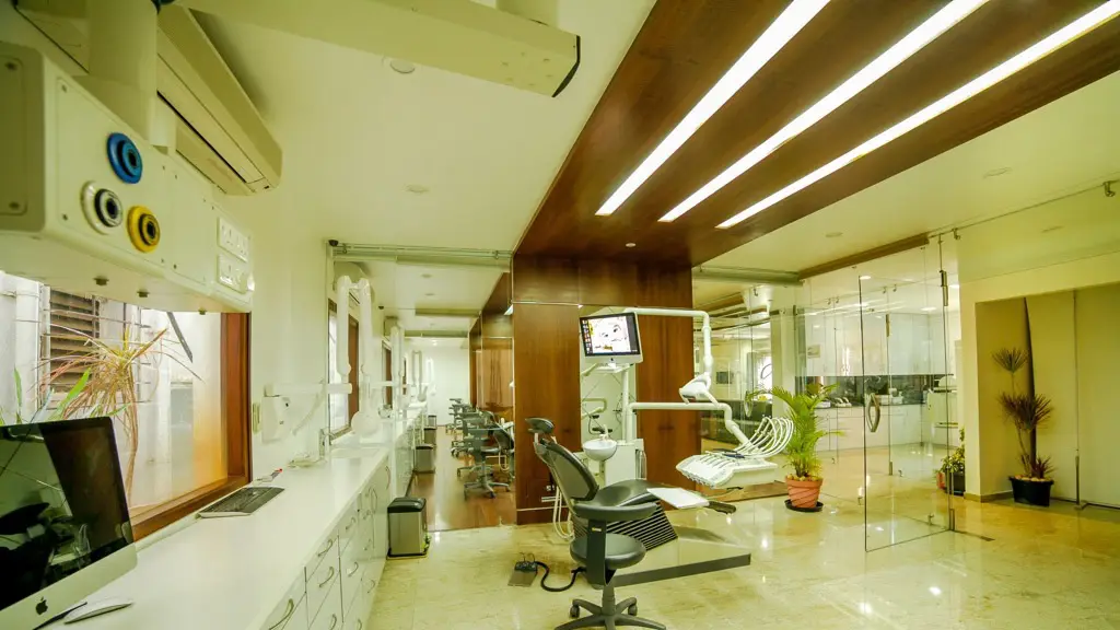 Maeoris Dental Implants and Esthetic Care Centre