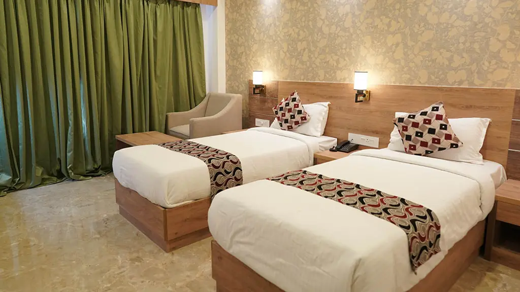 Hotel VKJ Inn