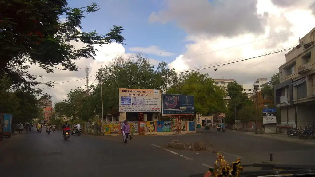 Niti Travels