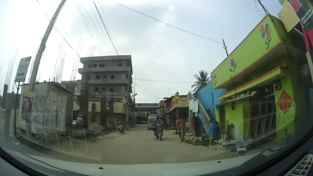 Ganapathi Mobiles and TV Center