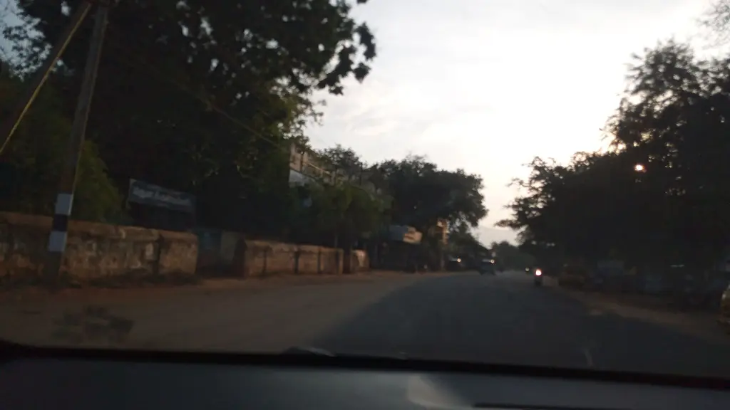 pooluvappatti daily market