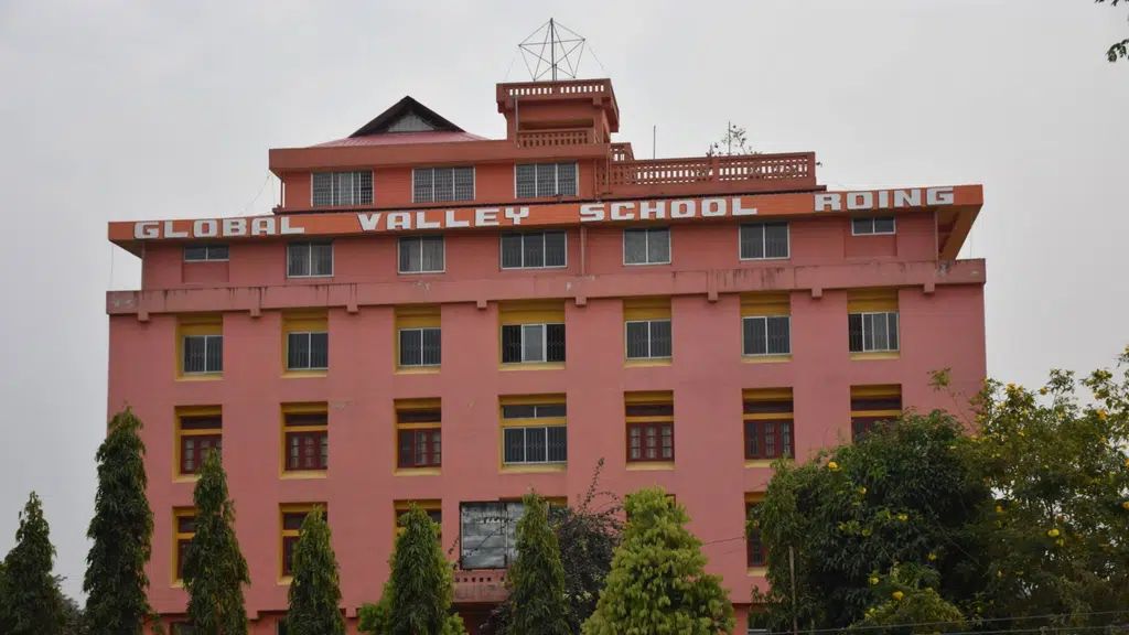 Global Valley School, Roing