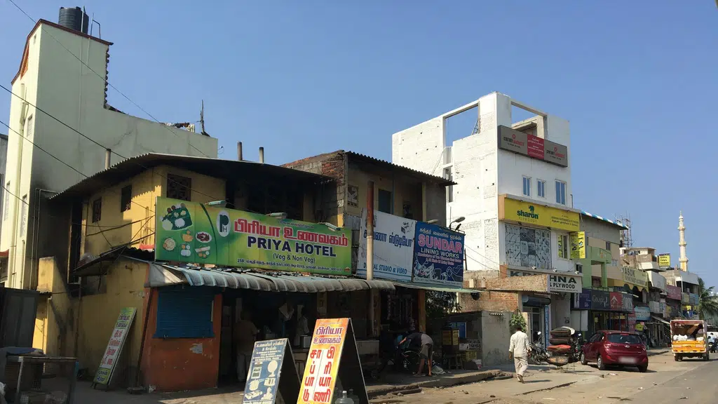 Kadhar Bai Dum Biriyani's