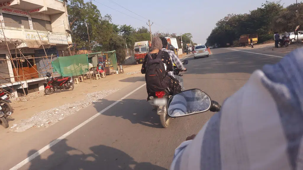 The Andhra Agra Roadways