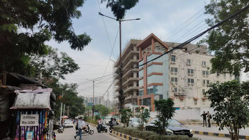 NR Mens Hostel