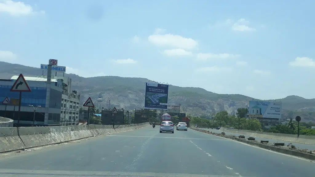 Navi Mumbaicha Raja