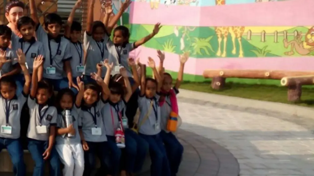 H.E.S. International School