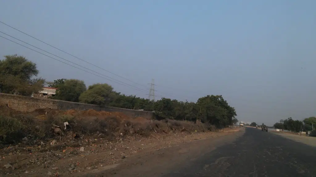 Hotel Lodheshwar