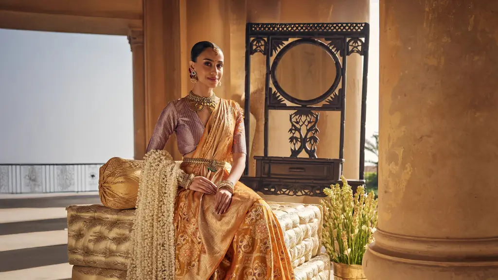 Vijayalakshmi Silks