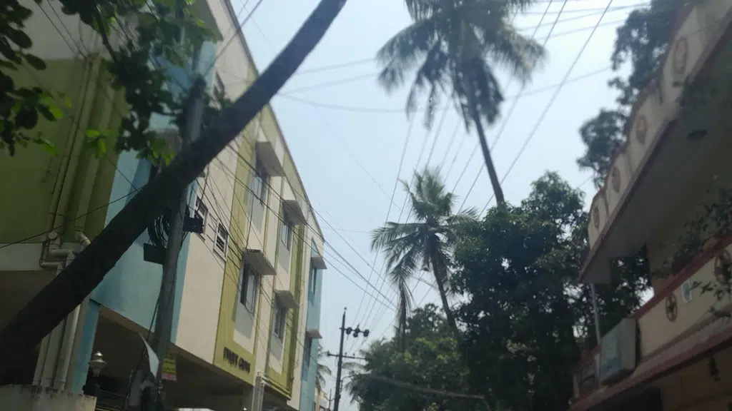 Chennai Sri Balaji Salon