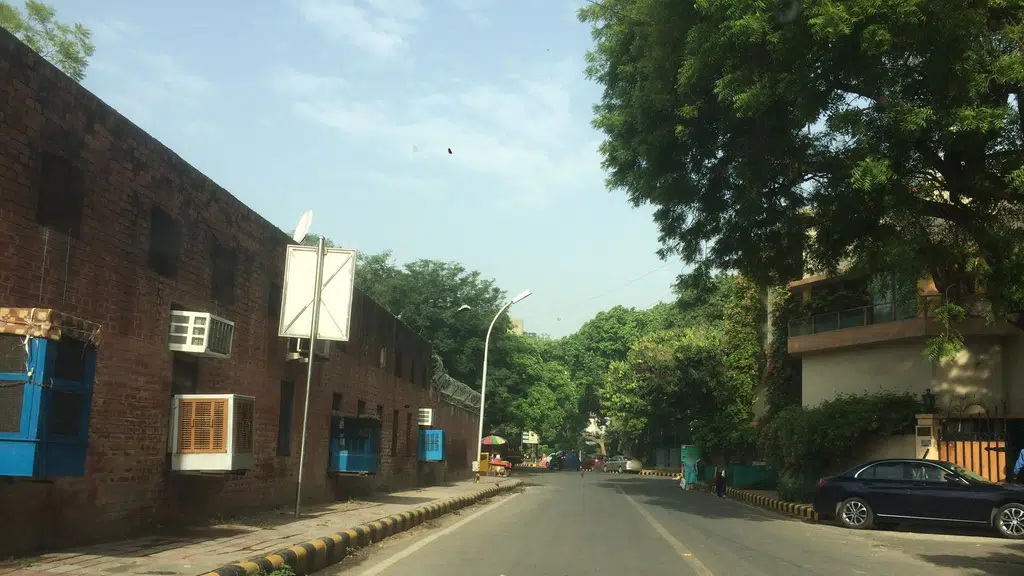 LADY IRWIN College Hostel
