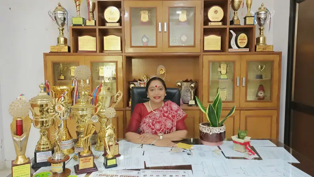 Rasikalal M Dhariwal Public School