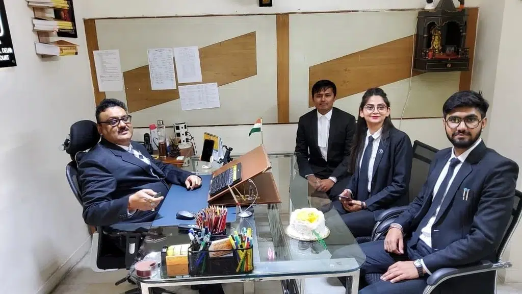 V.K. Bansal - Senior Lawyer/Advocate