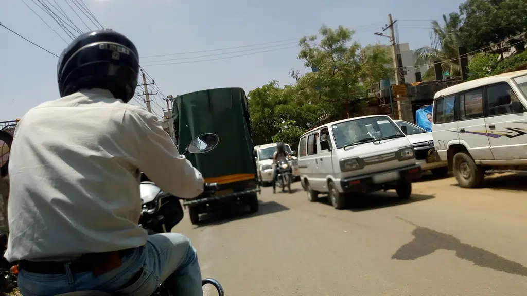 Ashwini City Taxis Tour and Travels