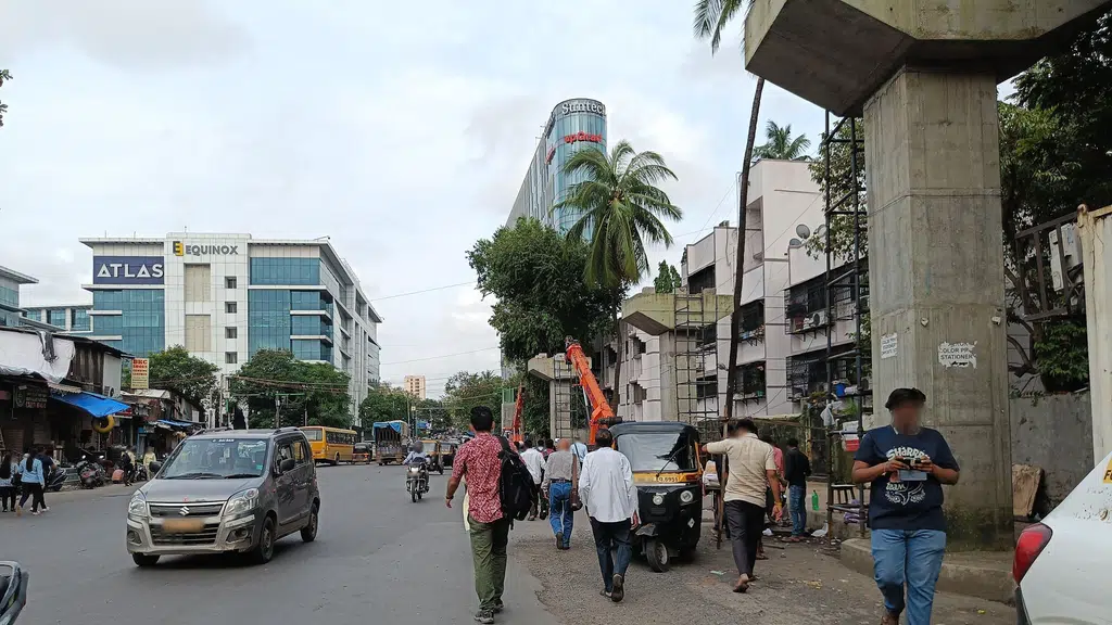 Health Plus Pharmacy and Mini-Mart