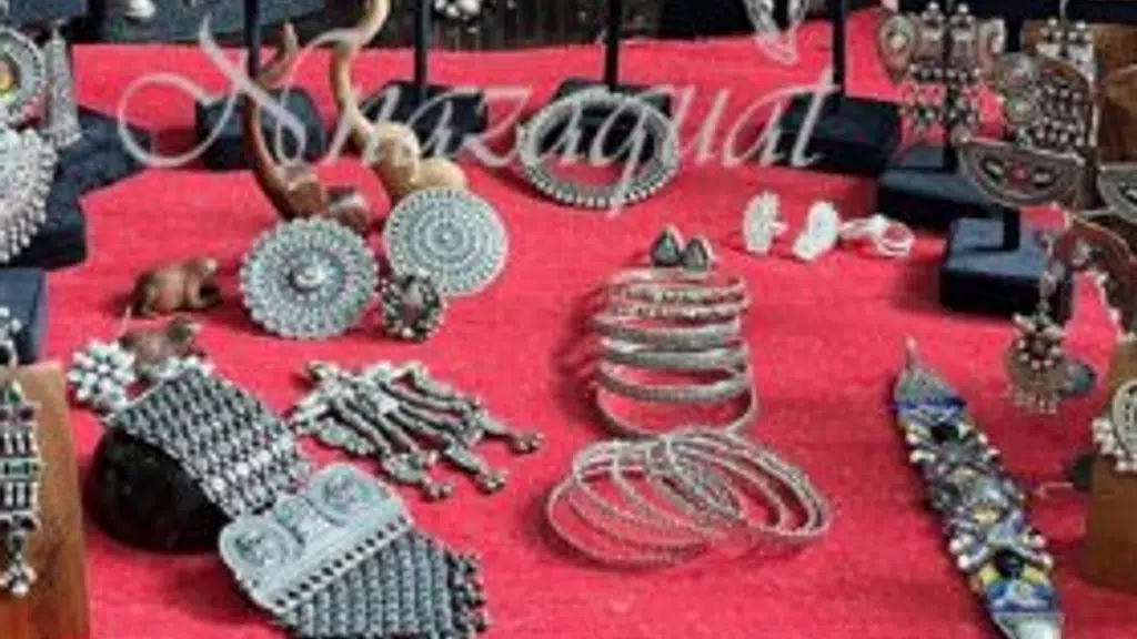 Nnazaquat, The Handmade Store