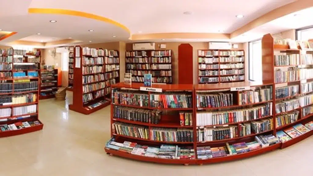 JustBooksBaner