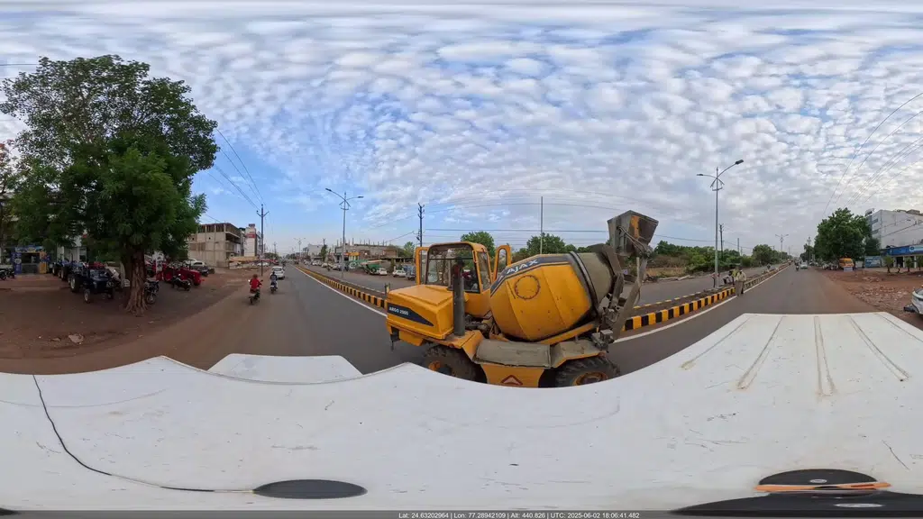 Force Motors - Prakash Tempo