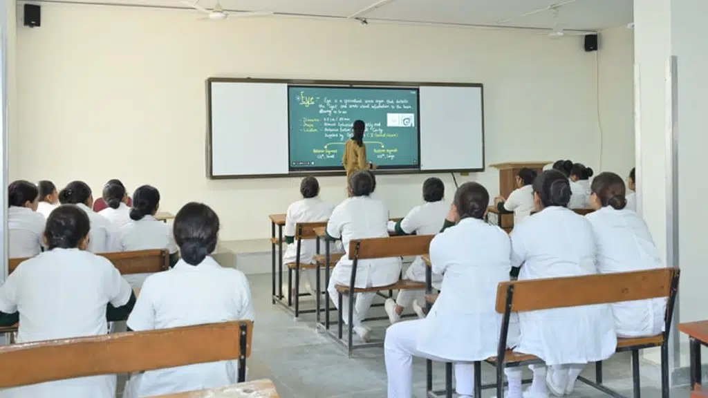 R. R. School and College of Nursing