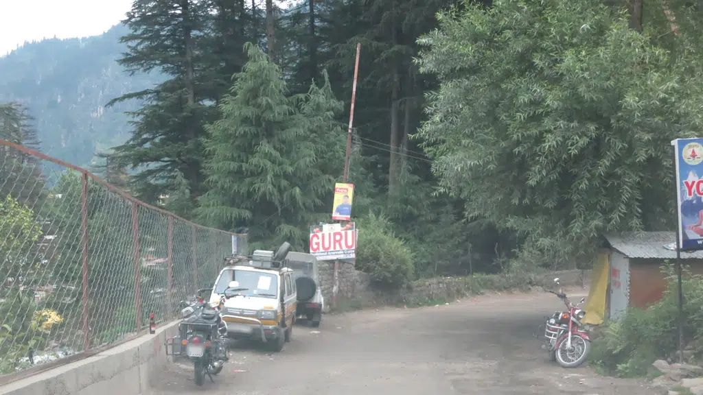 River Music Cafe (Old Manali )