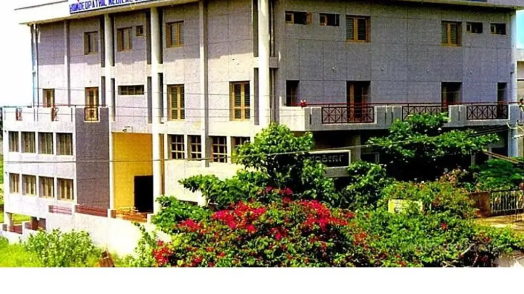 Direct Admission in Top 10 Pharmacy Colleges, call us on 7829296494