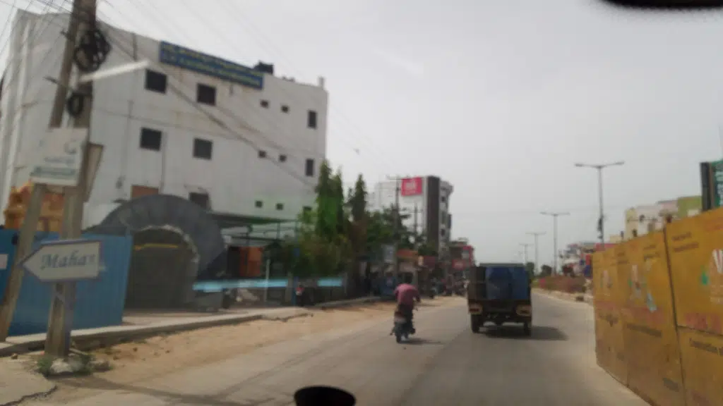 OYO 28216 Raajas Grand