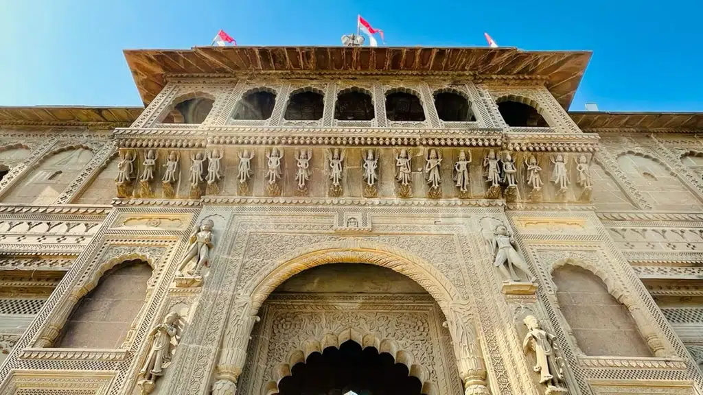 Yatra Car Rental Tour And Travels Indore