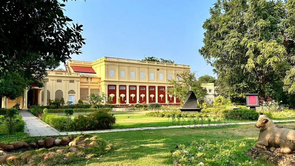 The Banyan Tree, Adyar
