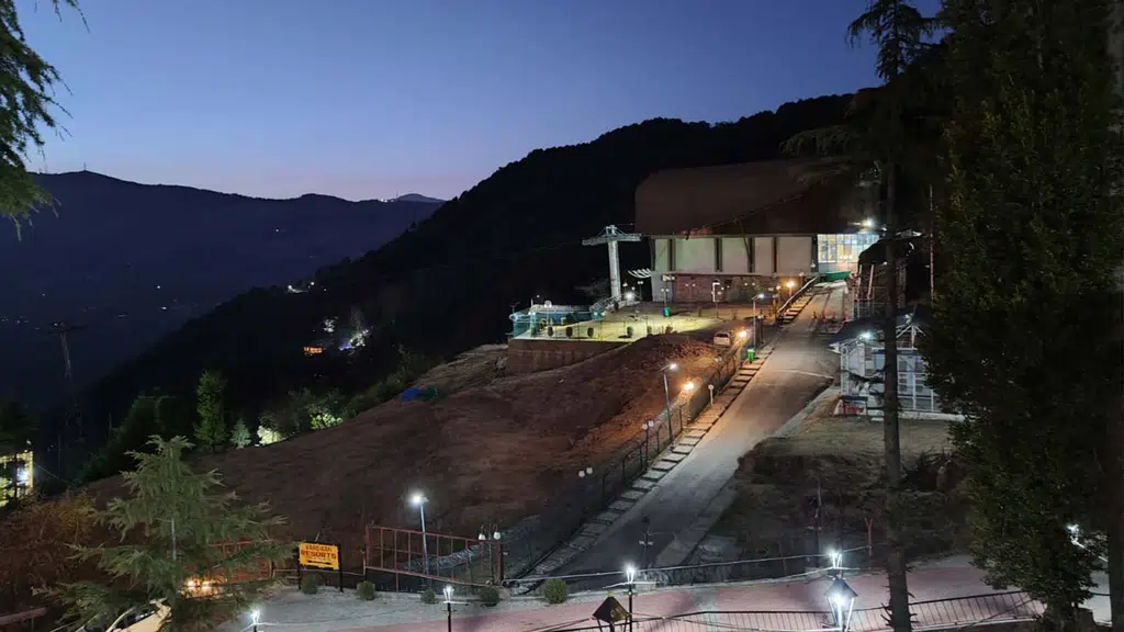Vardaan Hotels - PatniTop