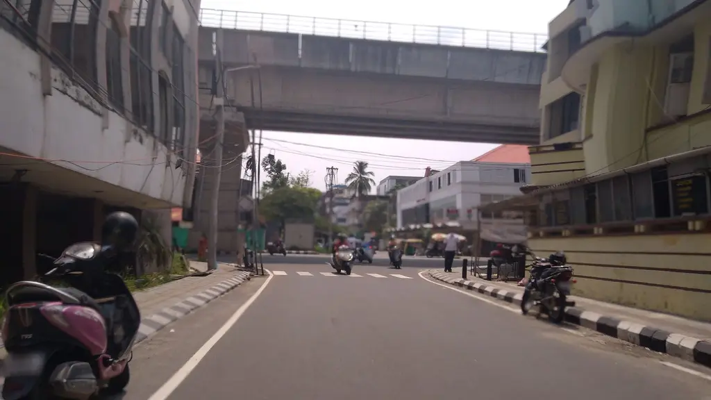 Kanchipuram Weavers and Sarees