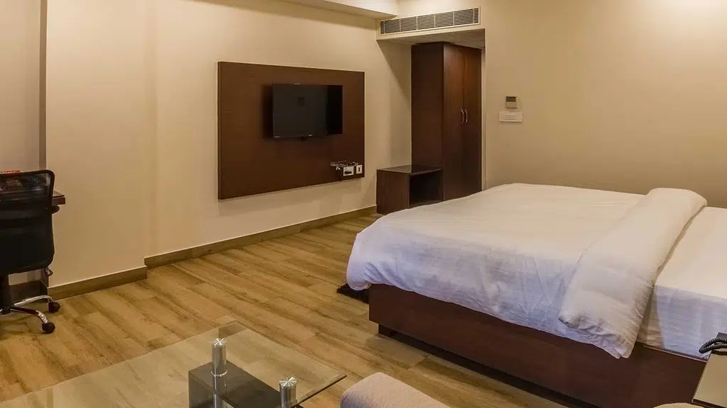 Elegant Hotel