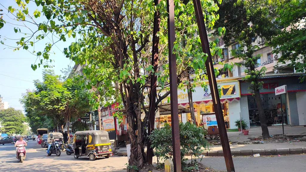 Uma Shiv Corner Apartment