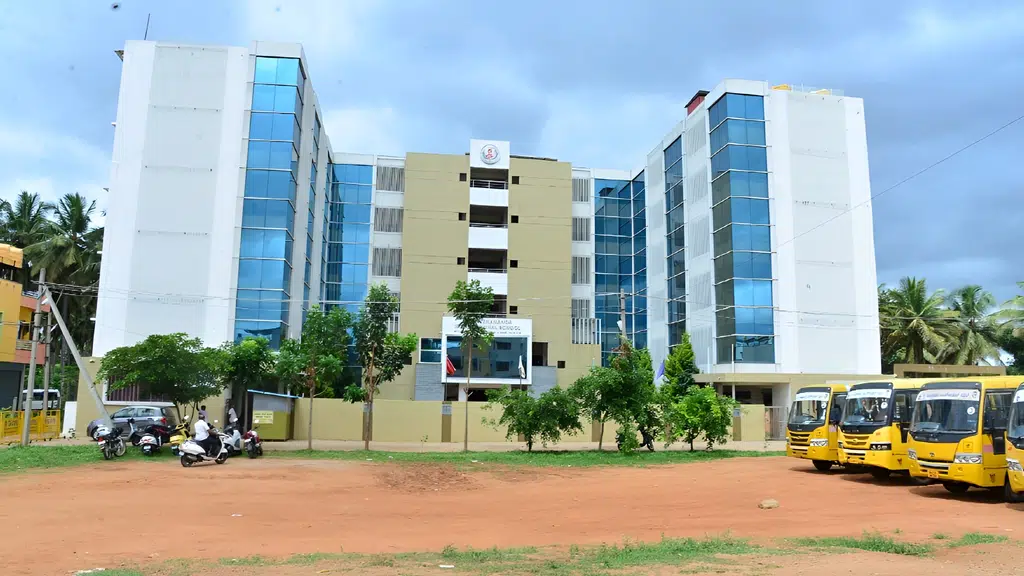 Sri Vivekananda International School