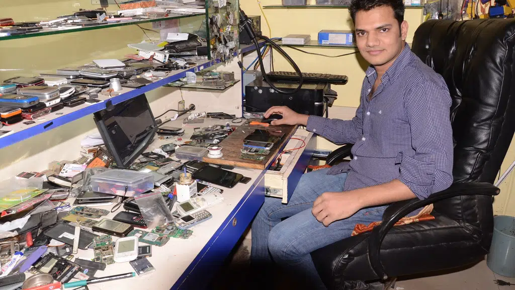 Prince Mobile Service Centre