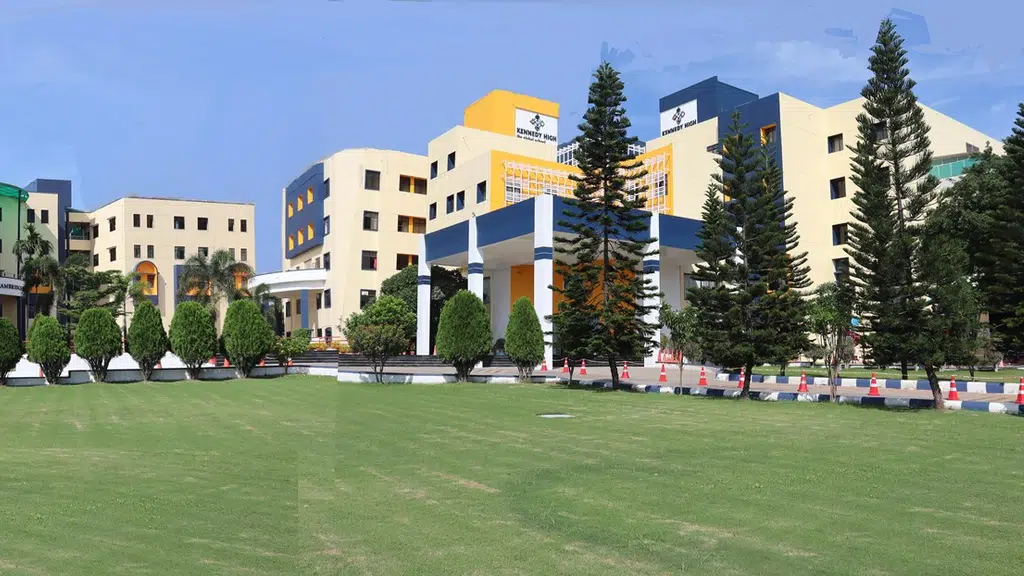 Kennedy High The Global School