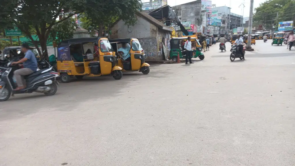Lot Mobiles