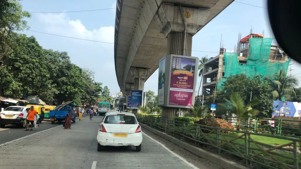 Thakurpukur Petrol Pump