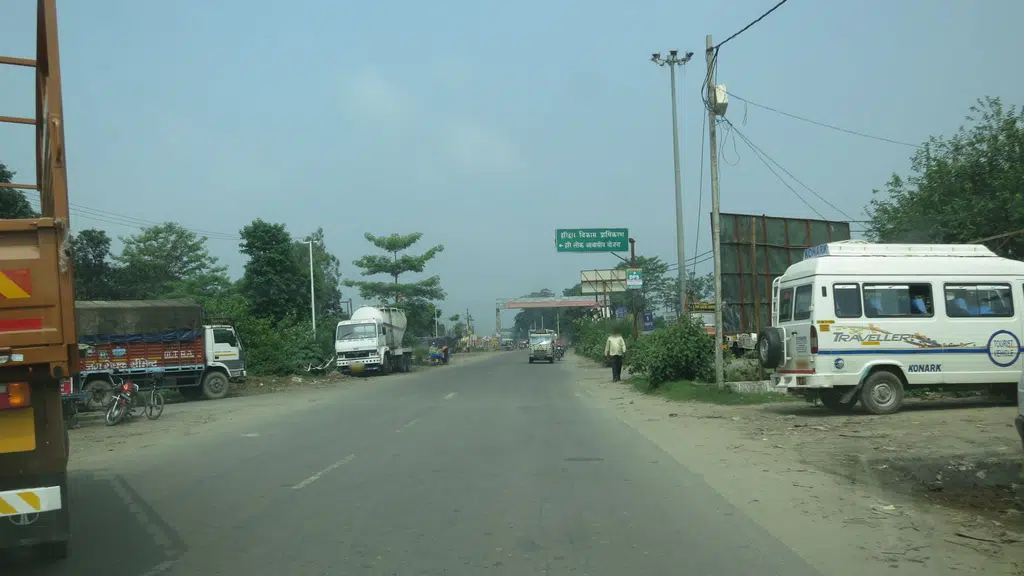 Vinayak Road Lines