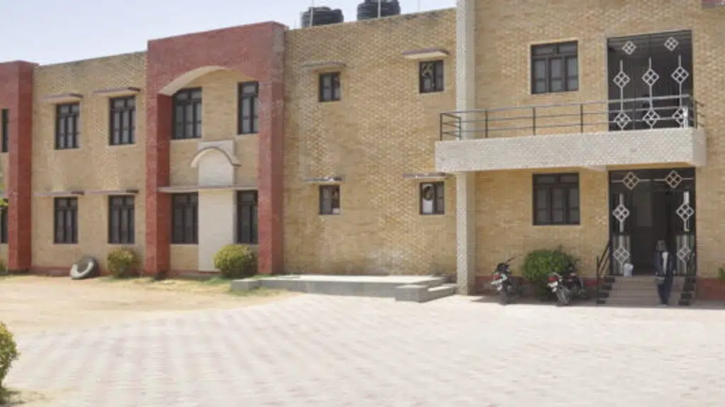 ranaroyalsborawar