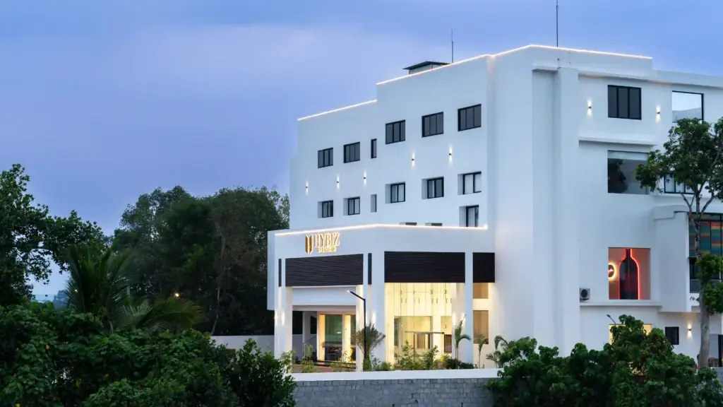 Hotel Hybiz by Darshan