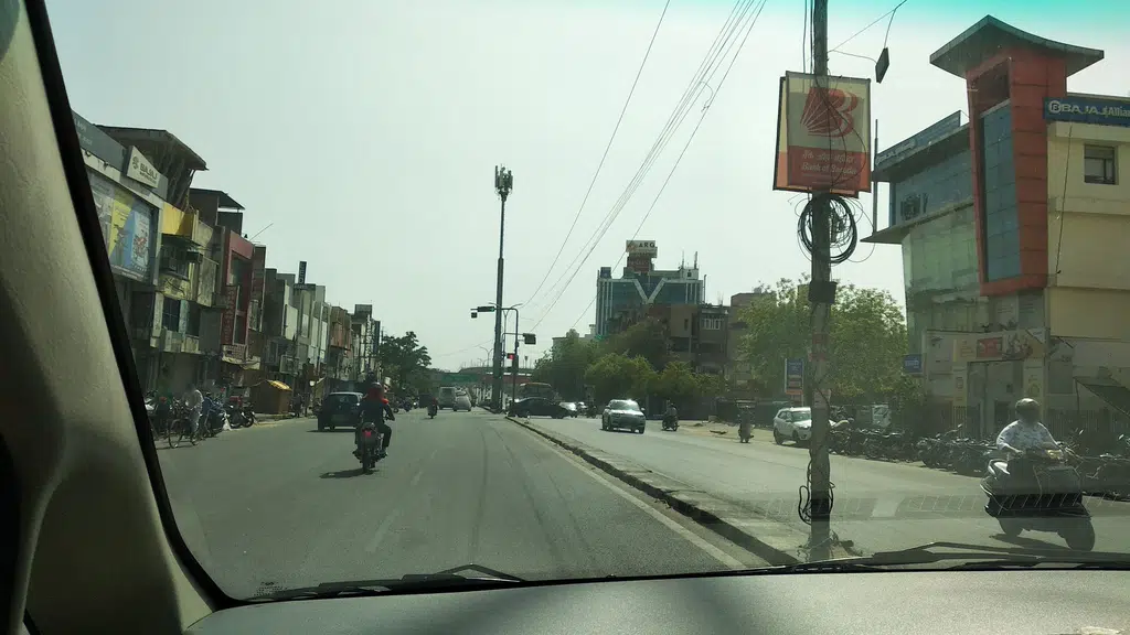 Akar Motors - Hero MotoCorp