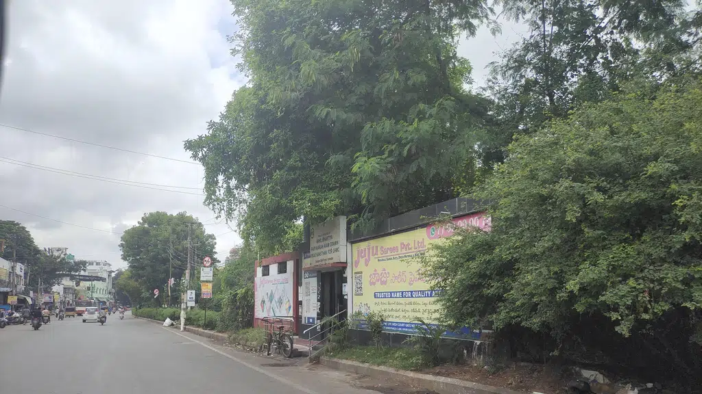 Hussaini Traders