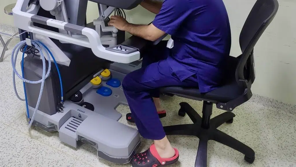 Dr Shrey Jain - Urologist & Kidney Transplant Surgeon