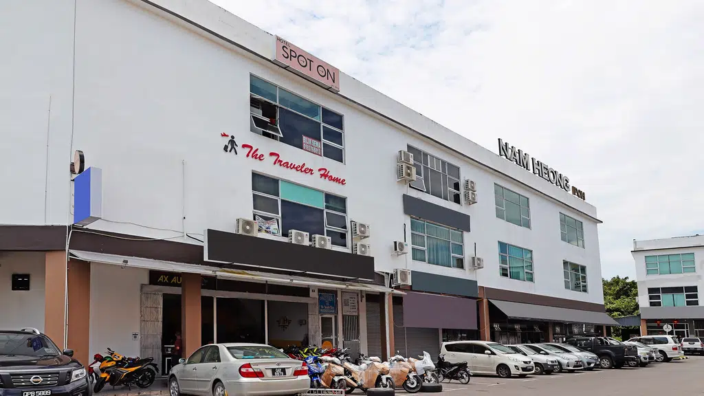 Flagship Hotel Paradise Stay Inn