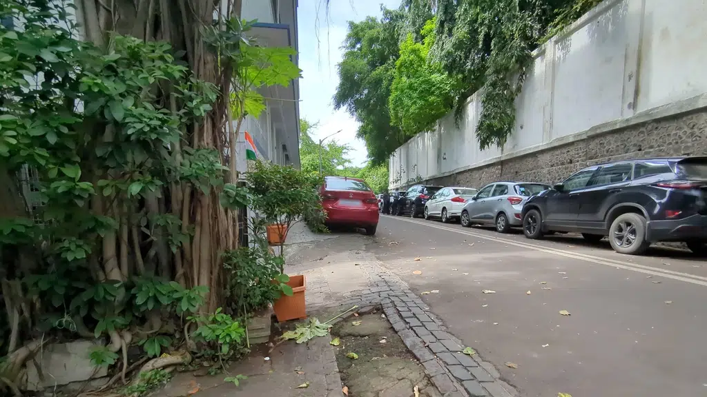 Royalstone Bungalow, Peddar Road, Mumbai