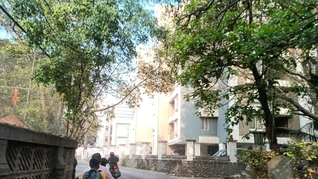 Life Institute for Girls