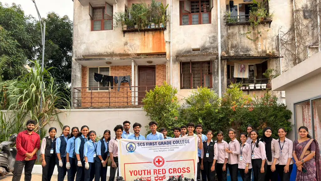SCS Admission Desk