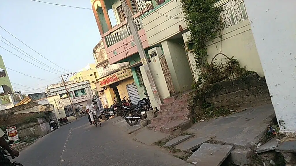 D. P. R Automobiles