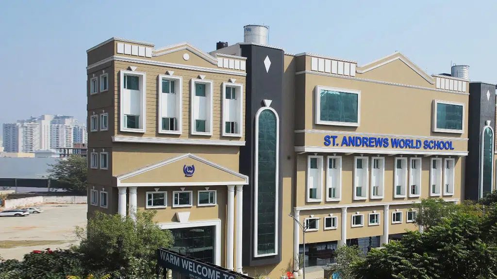 St. Andrews World School