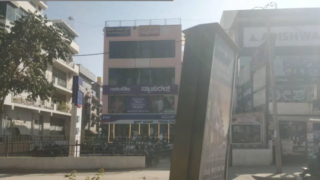 Totoodo iPhone iPad Macbook Oneplus Oppo Vivo Samsung Honor Service Center Whitefield